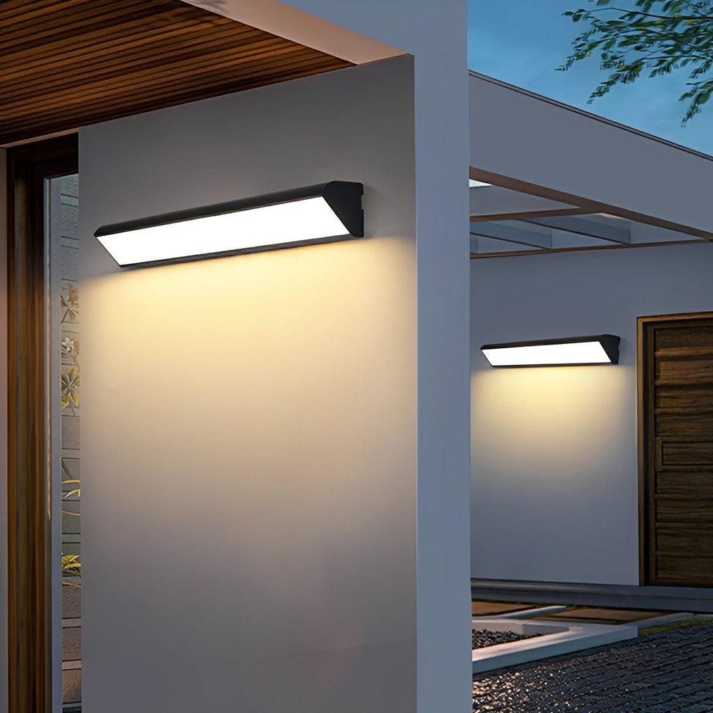 Modern Outdoor Wall Light Bar Fixture with IP65 Waterproof Rating | Adjustable COB LED for Versatile Illumination