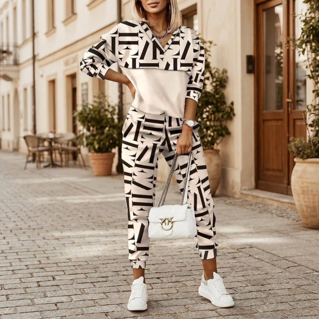 Luna Tracksuit — lifestyle