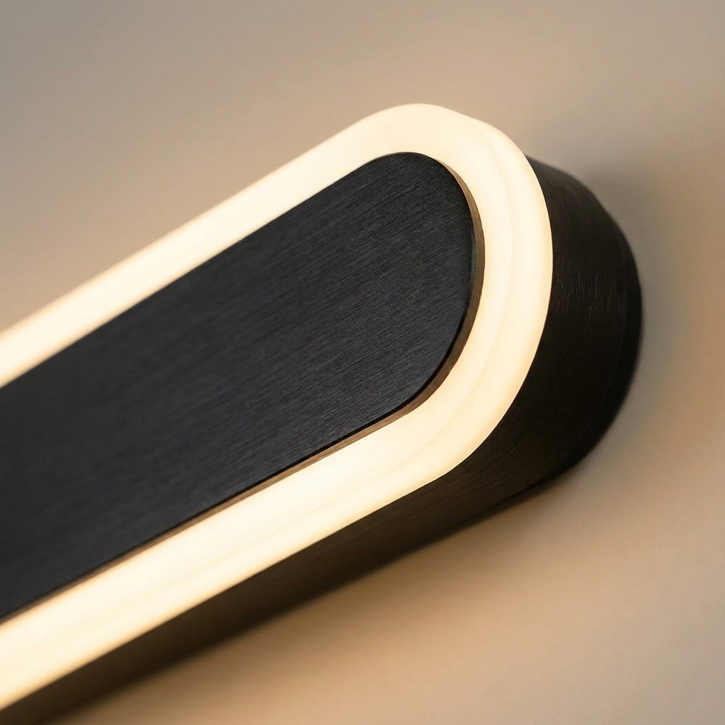 Aluminium Wall Light — detail